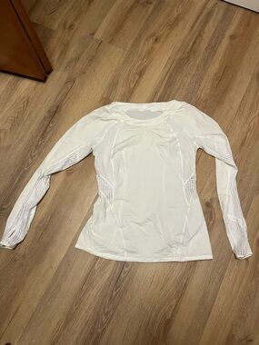 lululemon athletica White Long Sleeve Mesh-Panel Top